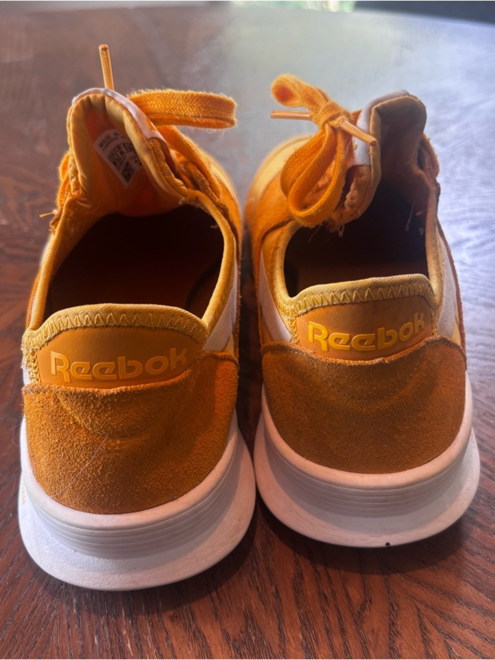 Reebok DMX Foam Sneakers women 8.5 Yellow Gold Running  Casual Lightweight - Picture 8 of 11
